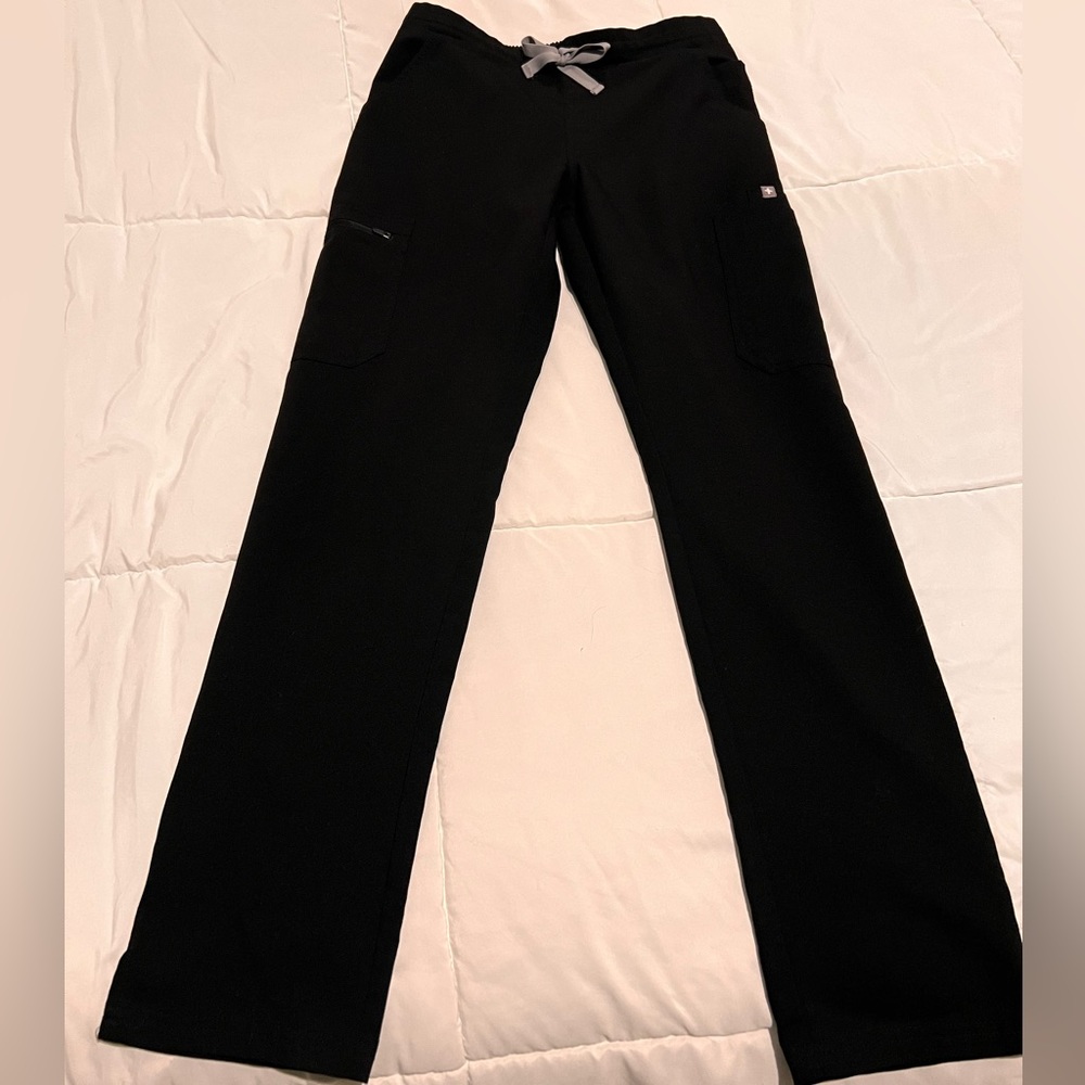 Figs Yola Skinny Scrub Pants- black